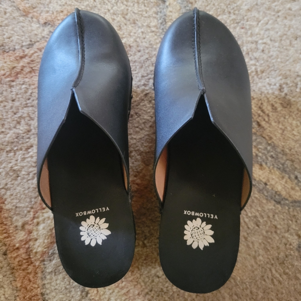 Yellowbox clogs